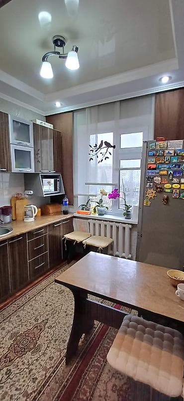 квартира 12мкр: 2 комнаты, 80 м², 105 серия, 5 этаж, Евроремонт — 5