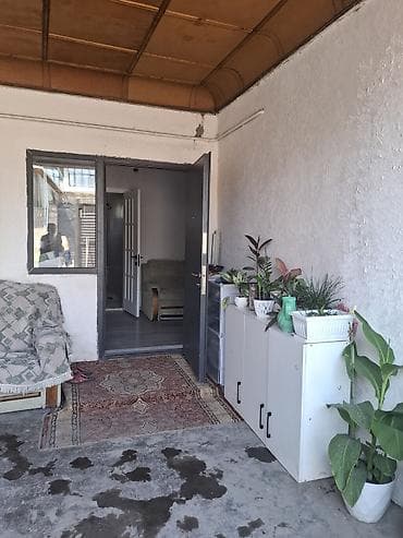 помешение сдаю: Очень срочно продается дом с действующим доходом в ввиде квартирного — 2