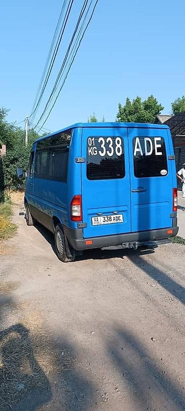 от спринтера: Mercedes-Benz Sprinter (короткая база) — пассажирский микроавтобус — 4