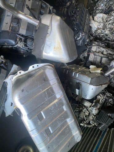 Топливный бак Mercedes-Benz 2003 г., Б/у, Оригинал, Япония