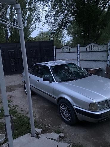 переходка ауди: Audi 80: 1993 г., Автомат, Седан — 3
