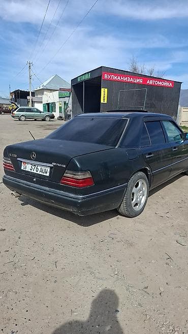 мерс 124 бензин: Mercedes-Benz E-Class: 1995 г., Бензин, Седан — 2