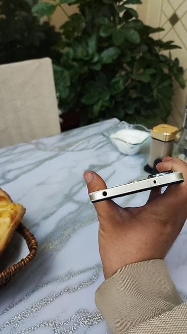 iphone iphone: Redmi, Redmi 12, Б/у, 256 ГБ, цвет - Бежевый — 4