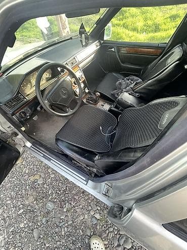 дверные карты на ауди: Mercedes-Benz W124: 1993 г., 3.2 л, Ручные, Бензин, Седан — 5