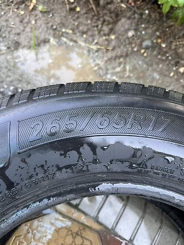 Комплект из 4 летних шин Michelin. Характеристики: - Размер: 265/65 — 2