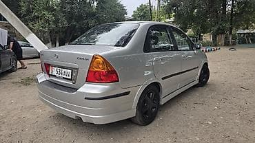 Продажа авто: Suzuki Liana: 2003 г., 1.6 л, Механика, Бензин, Седан — 3