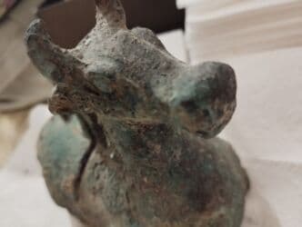 изумруд золото: Дорого! Старинные, антикварные изделия. Шкатулка "Бык", бронза — 24