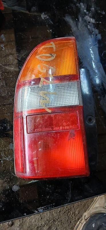 Задний правый стоп-сигнал Suzuki 2003 г., Б/у, Оригинал, Япония — 1
