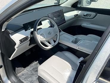 erec m8: Changan Qiyuan Q05: 2026 г., Электромобиль — 3