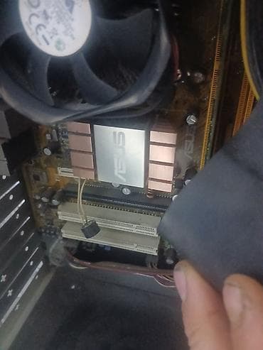 Комплектующие для ПК и ноутбуков: Системный блок на базе материнской платы ASUS (чипсет с массивным — 1