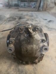 покрышки на погрузчик: Задний редуктор Mercedes-Benz Б/у, Оригинал — 3