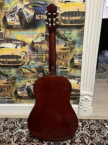 открыто: Классический гитара классического типа (6 струн, нейлон). Корпус — 2