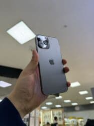 macbook m2 max: IPhone 13 Pro Max, Б/у, 256 ГБ, Matte Space Gray, Коробка, 82 % — 1