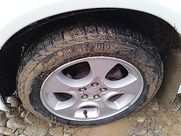 продам буханку: Subaru Legacy: 2001 г., 2 л, Механика, Бензин, Универсал — 8