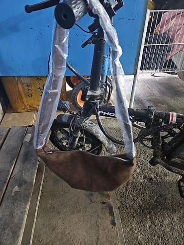 ремешок на сумку: Трендовая сумка круассан из коричневой замши - Материал: мягкая — 6