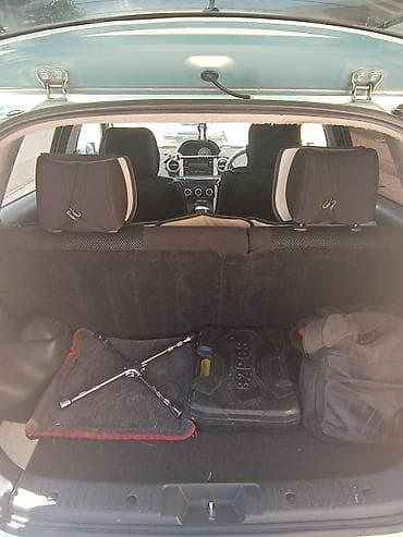 corolla runx: Toyota Ist: 2003 г., Автомат, Бензин, Хэтчбэк — 7