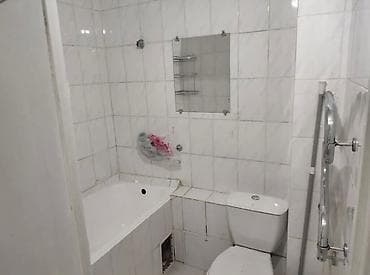 Недвижимость: 3 комнаты, 58 м², 104 серия, 4 мкр 104 серия, 4 этаж, Косметический ремонт — 7
