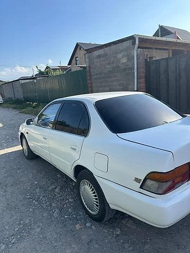 авто япошки: Toyota Corolla: 1994 г., 1.5 л, Автомат, Бензин, Седан — 3