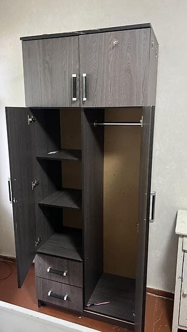 реставрация шкаф: Продаю б/у мебель Двухстворчатые шкафы с полками и две кровати — 4