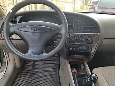 сидения гольф 2: Daewoo Nubira: 1999 г., 1.6 л, Механика, Бензин, Седан — 2
