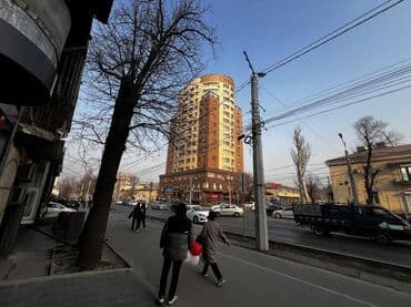 сдам частный дом без посредников рядом просп жибек жолу бишкек: Сдаётся подвальное помещение — 85 м², центр города Отличный вариант — 8