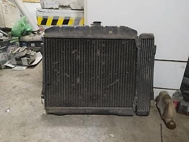 Глушители: Продаю радиатор охлаждения двигателя мерседес бенз W114, W115 оригинал — 4