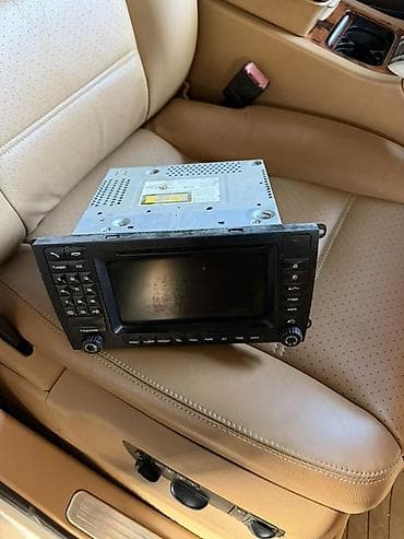 hdmi av: Штатная мультимедийная система/головное устройство 
PORCHE Cayenne 955 — 1