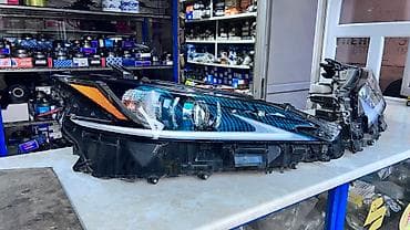 leksus: Комплект передних фар Lexus 2019 г., Б/у, Оригинал, Япония — 3