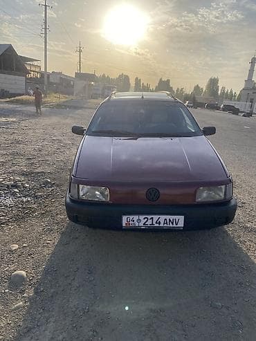 бампер голф2: Volkswagen Passat Variant: 1993 г., Механика, Универсал — 1