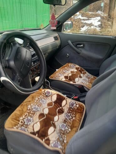 моющий пылесос для химчистки салона автомобиля бу: Honda Civic: 1996 г., Механика, Универсал — 5