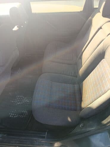 срочно пасат: Volkswagen Passat: 1990 г., 1.8 л, Механика, Бензин, Универсал — 5