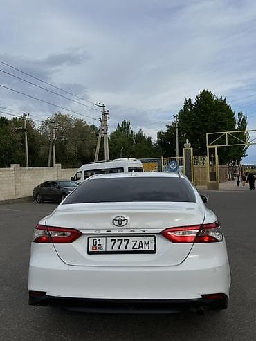 хундай аванте 1: Toyota Camry: 2019 г., 2.5 л, Автомат, Бензин, Седан — 5