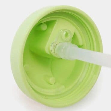 современный: Поильник с трубочкой и ручками поможет малышу быстро привыкнуть пить — 4