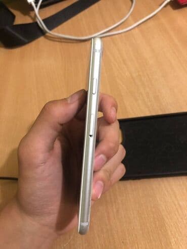 купить телефон iphone 8: IPhone 8, Колдонулган, 64 ГБ, Каптама, 99 % — 1