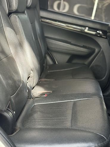 Транспорт: Kia Sorento: 2010 г., 2 л, Автомат, Дизель, Кроссовер — 10