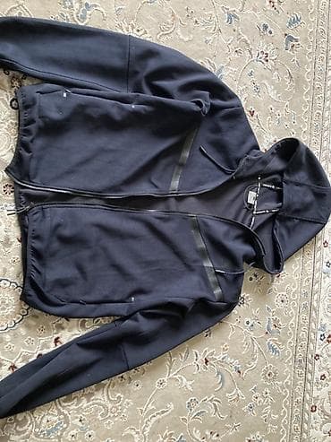 найк толстовка: Мужская толстовка Dry Fit с капюшоном, выполненная из нейлона и — 1