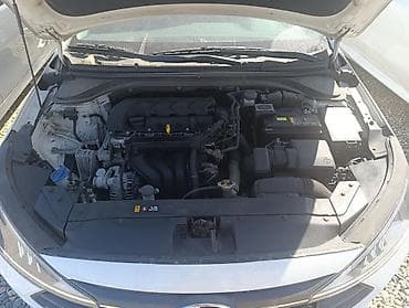 Продажа авто: Hyundai Avante: 2019 г., 1.6 л, Автомат, Бензин, Седан — 9