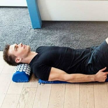 массажная форма: Аппликатор Кузнецова. Массаж при помощи игольчатого коврика и — 3