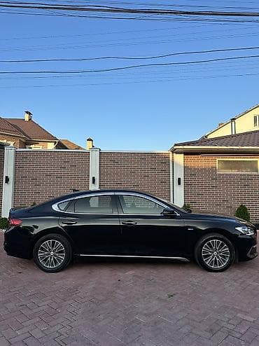 b 4: Hyundai Grandeur: 2019 г., 2.4 л, Автомат, Гибрид, Седан — 3
