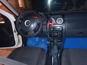 ВАЗ (ЛАДА) Largus: 2014 г., 1.6 л, Механика, Бензин, Универсал