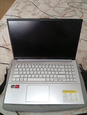 Техника и электроника: Ноутбук ASUS VivoBook 15 (серебристый корпус) - Экран 15.6", тонкие — 1