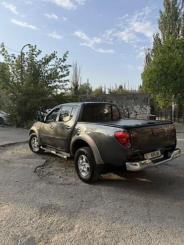 мицубиси l 200: Mitsubishi L200: 2012 г., 2.5 л, Автомат, Дизель, Пикап — 1