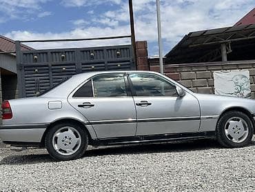 Mercedes-Benz C-Class: 1994 г., Седан — 2