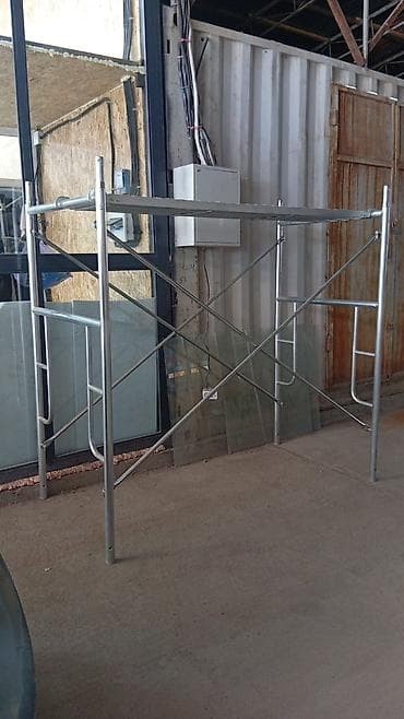 лесу: Строительные леса рамные, оцинкованные - Тип: модульные рамные леса — 3