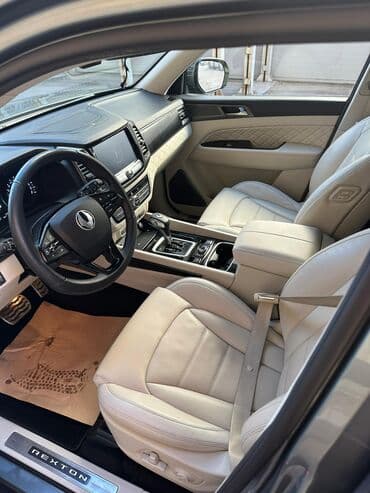 обмен на садор: Ssangyong Rexton: 2019 г., 2.2 л, Автомат, Дизель, Внедорожник — 3