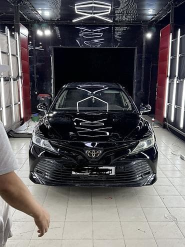 бампера на гольф 2: Toyota Camry: 2020 г., 2.5 л, Автомат, Гибрид, Седан — 2
