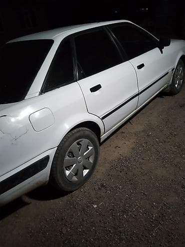армения обмен: Audi 80: 1992 г. — 3