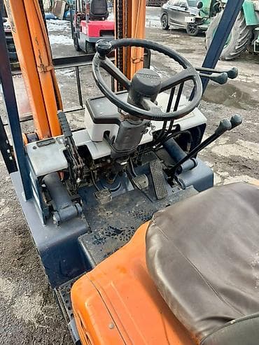 2 2 cdi: Погрузчик, Nissan, Колесный, Вилочный — 2