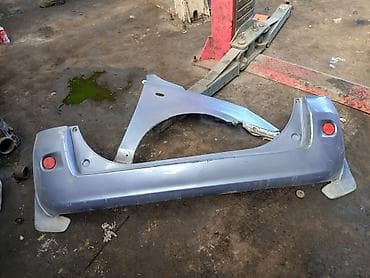 бампер на лупарик: Бампер Mazda, Б/у — 1