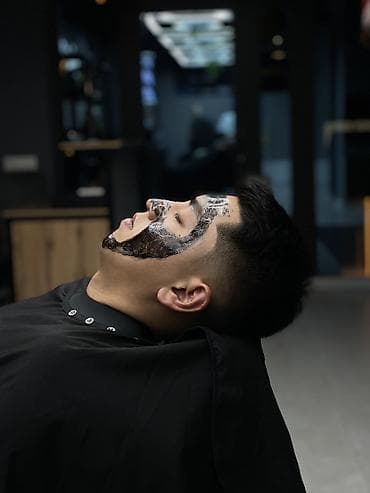 требуется мужской парикмахер: Вакансия: Барбер Выход Гарантирован !!! Ищем барбера. Основные — 4